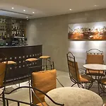 Evolution Valbom 4* Lisbon