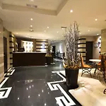 Evolution Valbom 4* Lisbon