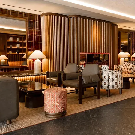 Evolution Valbom 4* Lisbon