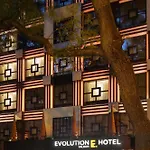 Evolution Valbom 4* Lisbon