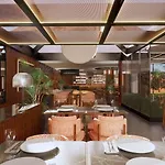 Evolution Valbom Hotell