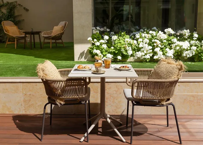 Hotel Evolution Valbom 4*