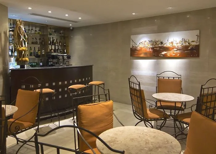 Evolution Valbom 4* Lisbon