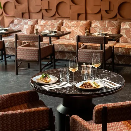 Evolution Valbom فندق 4*