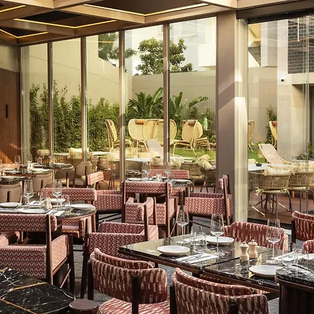 Evolution Valbom فندق